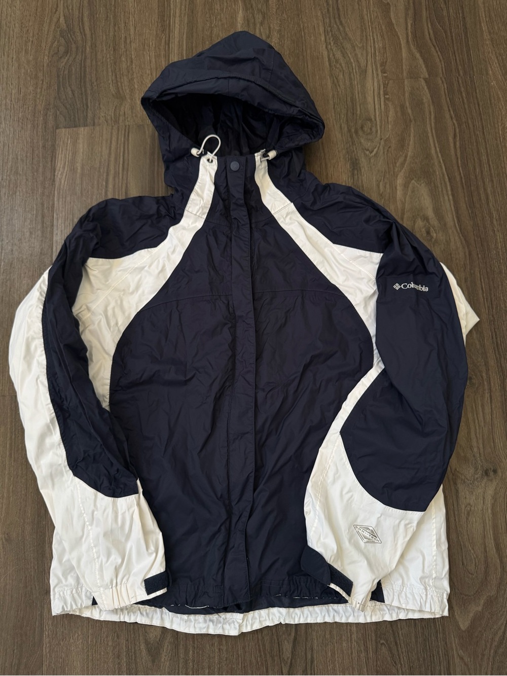 Columbia women’s Navy and White Hooded Rain Jacket
